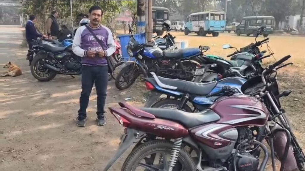 सीसीटीवी से खुली बाइक चोरी की गुत्थी, आरोपी गिरफ्तार 3 IMG 20260120 WA0071