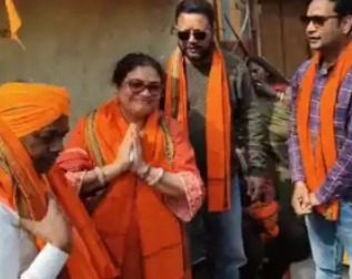 नियामतपुर में गीता वितरण, गांव-गांव गूंजा हरिनाम संकीर्तन