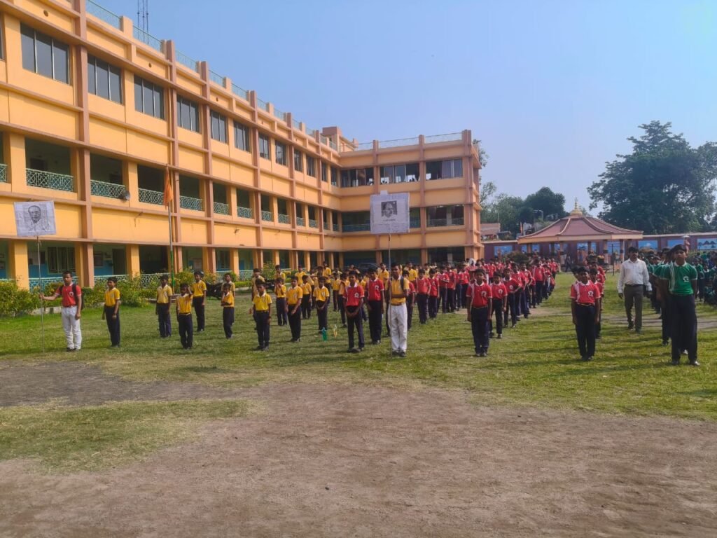 दयानंद विद्यालय में उत्साहपूर्वक मनाया गया पश्चिम बंग दिवस, विद्यार्थियों ने दिखाई प्रतिभा 2 IMG 20260620 WA0013